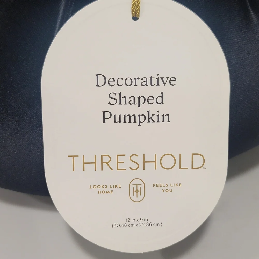 New THRESHOLD Large Decorative Pumpkin Shaped Velvet Pillow